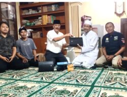 Tingkatkan Kesejahteraan Mesjid,  Kang H. Irwan Serahkan Bantuan Perlengkapan Mesjid Miftahul Hidayah