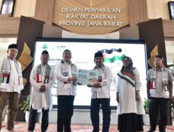 Sekretariat DPRD Jawa Barat Serahkan Donasi Peduli Palestina