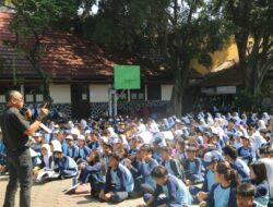 Generator SMPN 62 Mengenalkan Pelajar Pada permasalahan Nyata