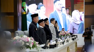 Ketua DPRD Provinsi Jawa Barat Buky Wibawa Bandung, Jumat (27/12/2024).