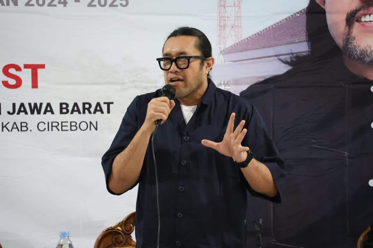 Ono Surono menyampaikan pernyataan terkait implementasi Inpres 1/2025 dan dampaknya terhadap anggaran program masyarakat di Jawa Barat.